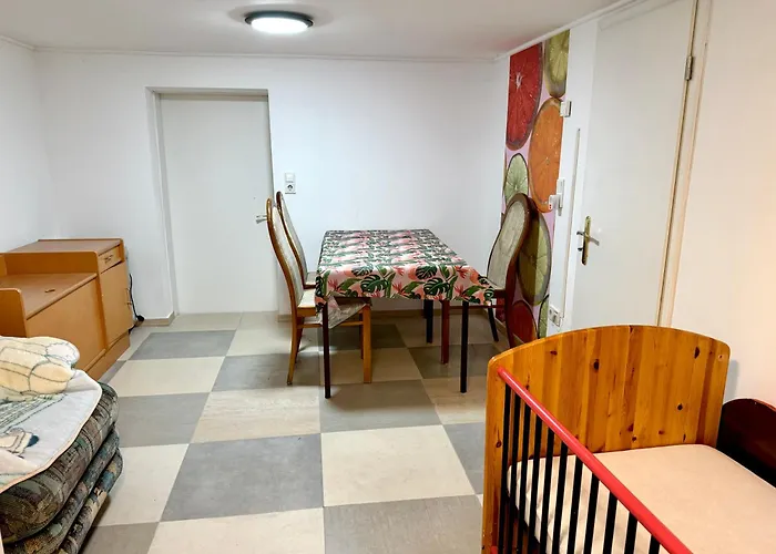 Διαμέρισμα Panda1 Charmante, Moeblierte Im Panda-stil Bad Hersfeld